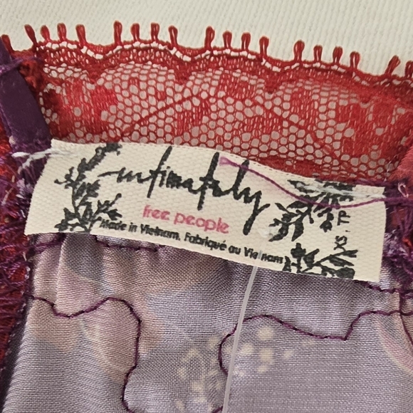 NWT Free People Intimately Free Floral Satin Lace Cami Eggplant XS Boho Romantic - Picture 2 of 16